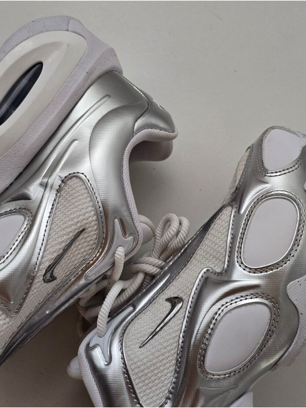 Nike Air Max Muse Metallic Silver Pure Platinum Sneakers Women’s Size 7 NWOT - Picture 6 of 16